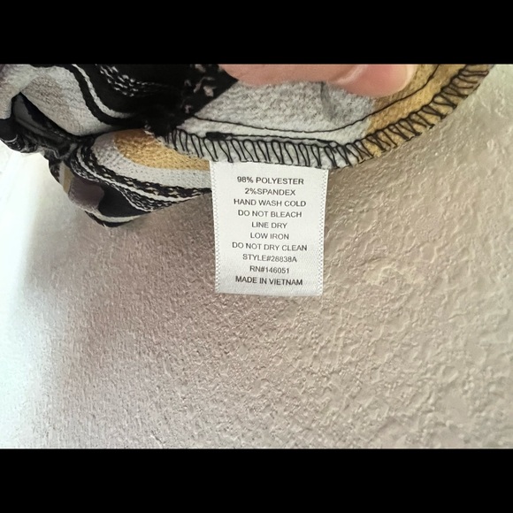 Women’s short sleeved tie waist top shirt - Picture 3 of 3